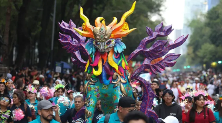 desfile alebrijes