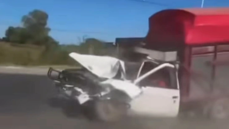Reportero se salva de ser atropellado en Irapuato
