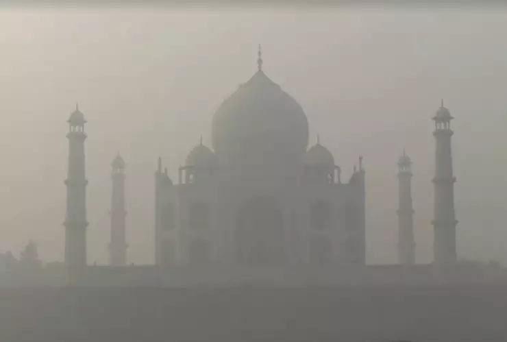 taj-mahal-desaparece-contaminación-india-suspenden-clases-limitan-carreteras.jpg