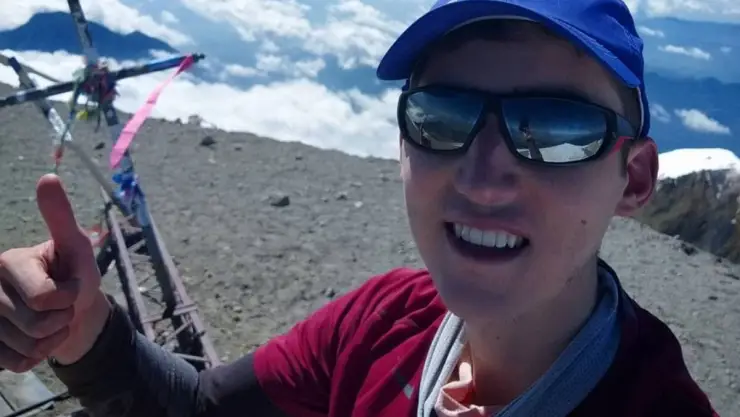 muere alpinista david villarraeal en pico de orizaba.