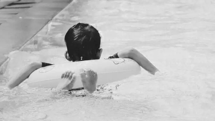 Niño muere ahogado en alberca de Isla Mujeres.