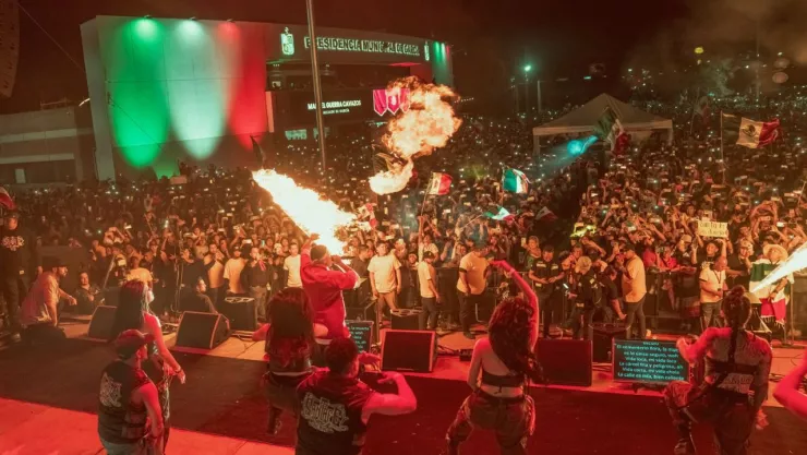 Cortocircuito en concierto de Santa Fe Klan asusta a asistentes en Nuevo León