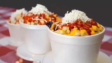 Este pueblo mágico tiene esquites de todos los colores