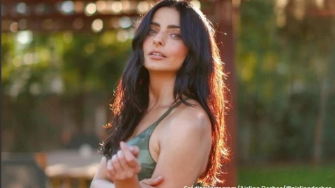AISLINN DERBEZ.jpg