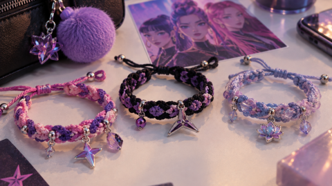 Pulsera o accesorio tejido de crochet