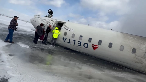 ¿Qué pasó en el accidente de avión en Toronto?