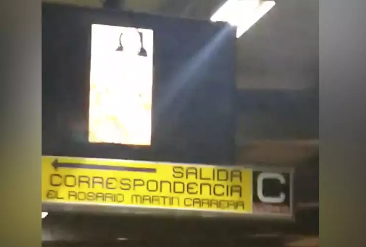Proyectan video porno en la estación del Metro Instituto del Petróleo