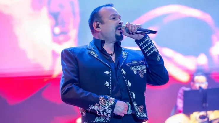 Pepe Aguilar lanza advertencia en contra de Nodal en su nueva canción