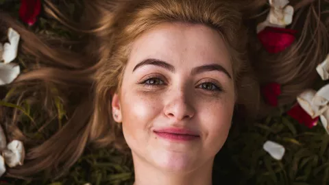 El secreto para eliminar manchas faciales con sábila de forma efectiva