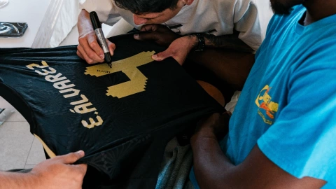 Jimmy Butler se llevó camisetas de la Selección Mexicana