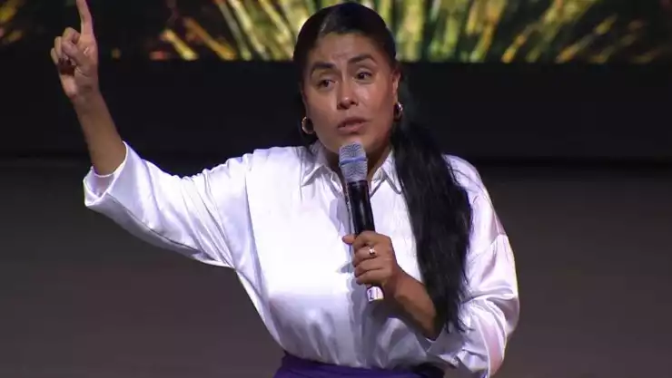 Eufrosina Cruz desde los 11 años salió de su lugar de origen en busca de crecimiento