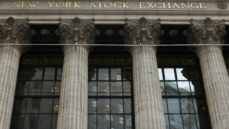 wall street alza tasas interes fed