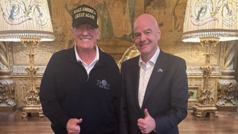 Donald Trump y Gianni Infantino