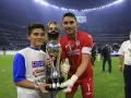20 Jesús Corona campeón liga mx cruz azul 2021.jpg