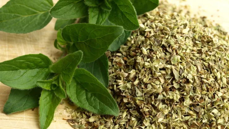 Alivia el dolor en articulaciones y produce más colágeno con este condimento de cocina
