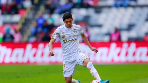 Gerardo Arteaga jugará en el ex equipo de Kevin de Bruyne, Thibaut Courtois y otras figuras