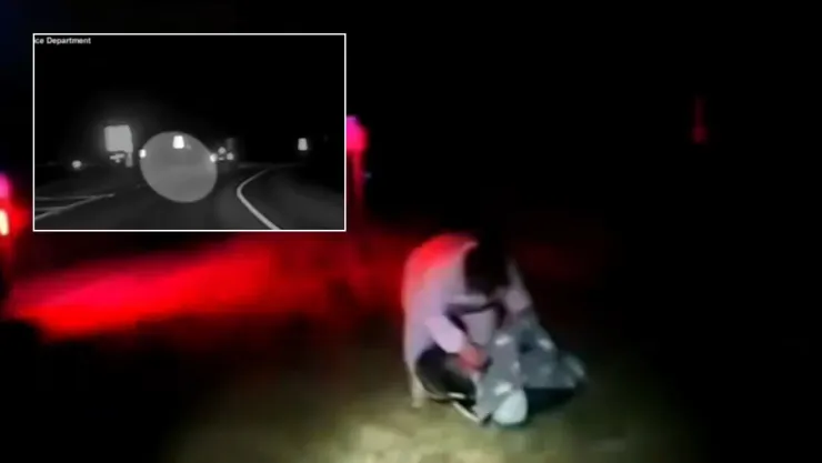 Hombre lanza a bebé de auto