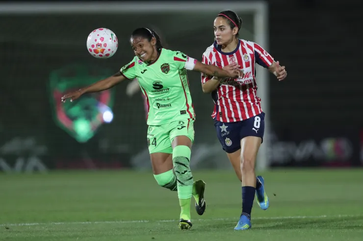 Bravas y Chivas empataron