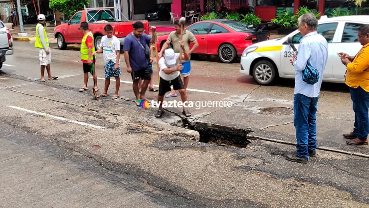 Socavones-en-Acapulco
