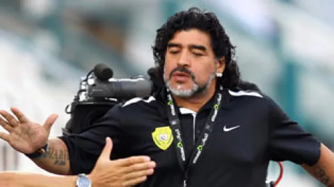 Así fue cuando Maradona buscó a Chucky Lozano para llevarlo a su equipo