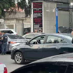Balacera en Azcapotzalco deja dos hombres heridos: uno es extranjero.