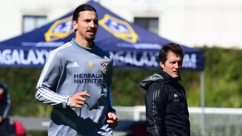 Ibrahimović y Schelotto en LA Galaxy