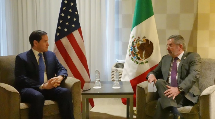 Marco Rubio Secretario de Estado de Estados y Juan Ramón de la Fuente, Secretario de Relaciones Exteriores de México