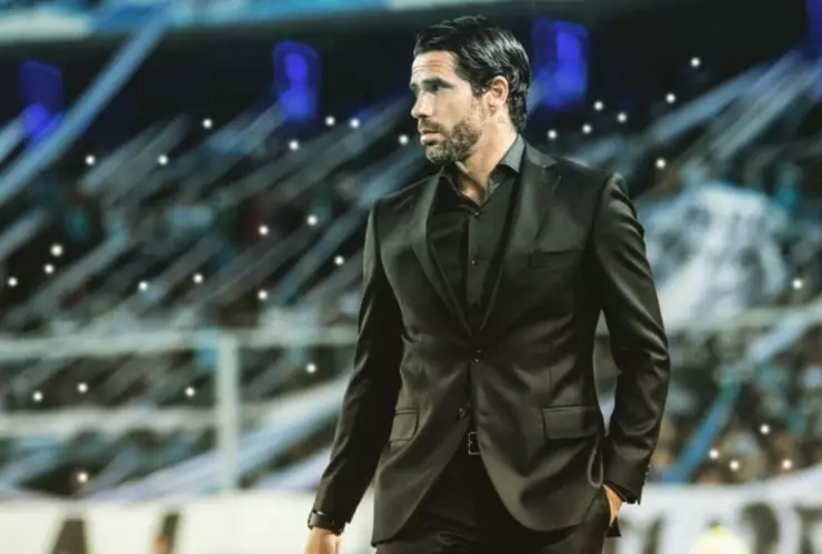 Chivas anuncia a su nuevo entrenador para el Clausura 2024