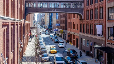 Autos estacionados en Nueva York