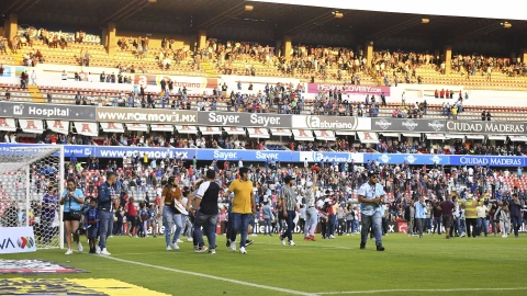 Pelea Gallos Blancos Atlas jornada 9 Liga MX