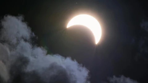 Cuándo será el último eclipse solar de 2025.jpg