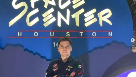 Acatzin Benítez becado avalado NASA maestro espacial