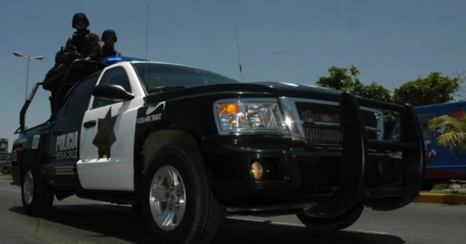 Adán González Vega, segundo comandante de la Policía Municipal, asesinó al alcalde de Aquila, Gerónimo Manuel García Rosas, después de una discusión