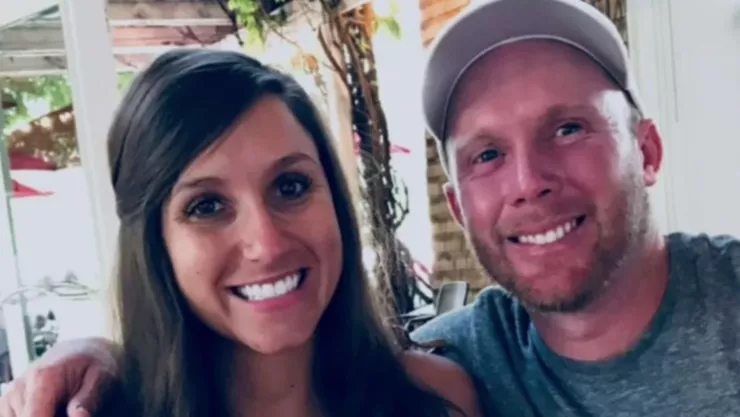 Mujer es sentenciada por asesinar a su marido tras escribir un libro sobre el duelo en Estados Unidos. .jpg