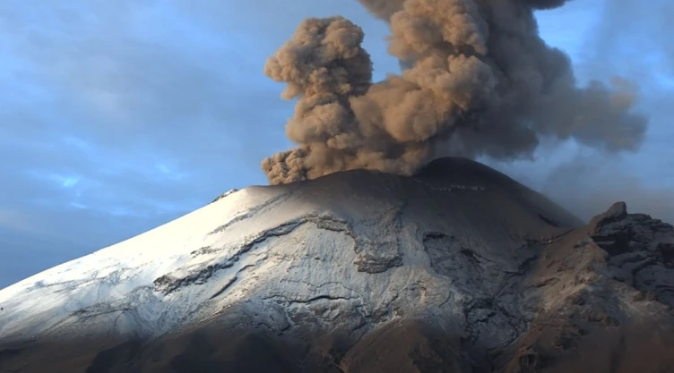cuáles son los riesgos escalar popocatépetl
