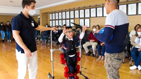 primer exoesqueleto para niños con parálisis cerebral en México