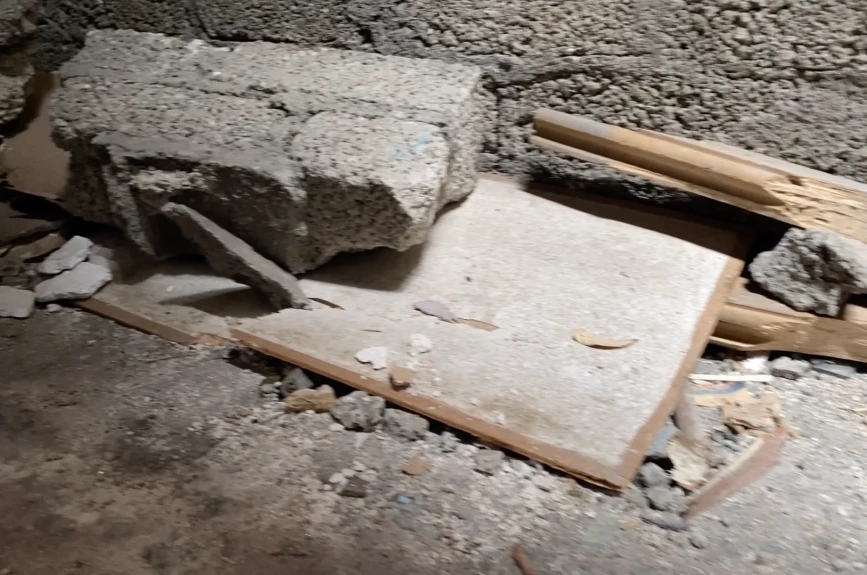 Hogar de la familia Frías después de una explosión.