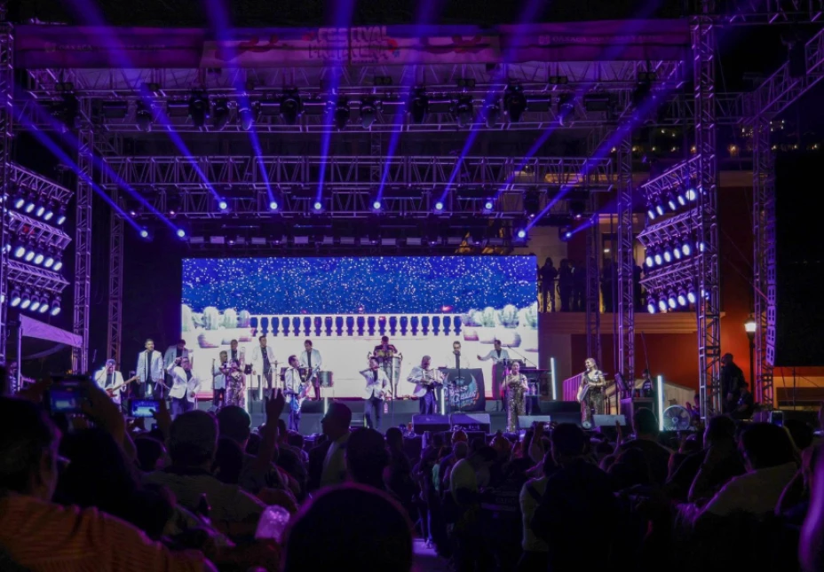 angeles azuñes x.png