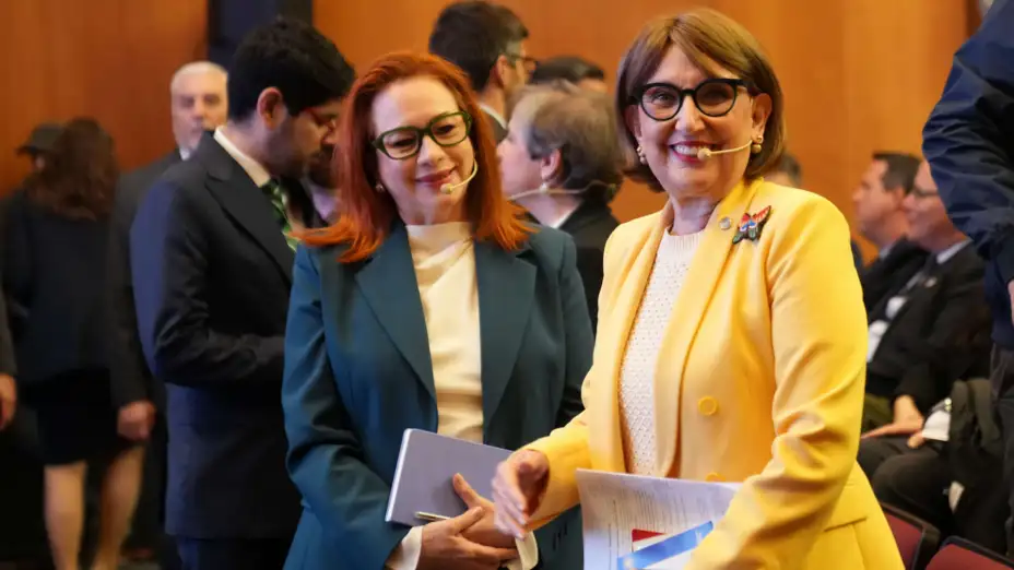 Las candidatas a la SG de la ONU, María Fernanda Espinosa de Ecuador, y Rebeca Grynspan de Costa Rica.
