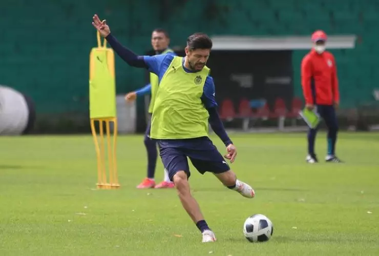 Oribe Peralta anuncia su retiro del futbol profesional