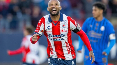 Joao Pedro es líder de goleo