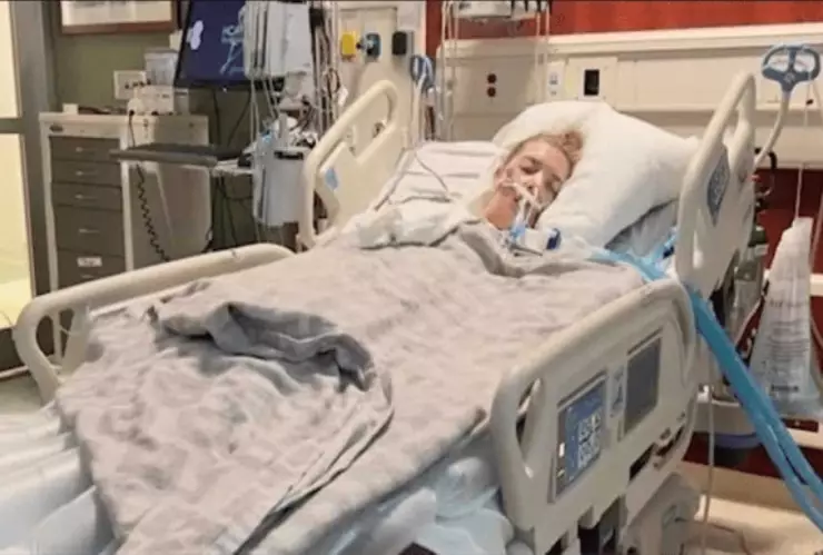 Caitlyn terminó paralizada, quiropráctico la fracturó