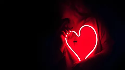 Enamoramiento y amor real: ¿Cómo identificar sus diferencias?