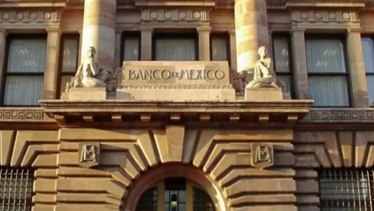 Banxico prevé una recesión menos severa a la anticipada en junio con una caída PIB de entre -8.7% y -9.3% para el presente año.