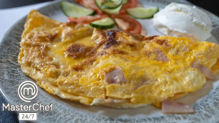 como-hacer-un-omelet-masterchef-24-7