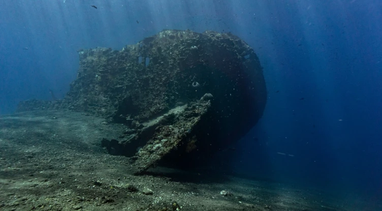 naufrago brasileno oceano atlantico