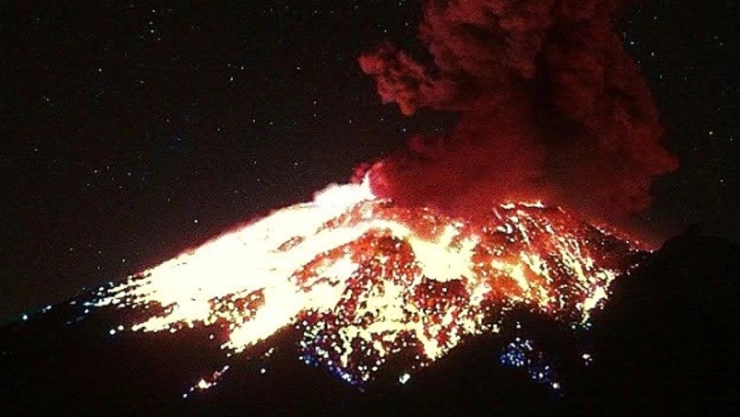explosión volcán 25 de febrero