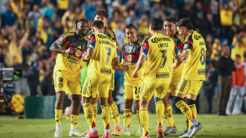 América