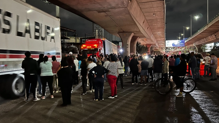 Marchas en CDMX: Bloqueo en Periférico Norte colapsa la circulación