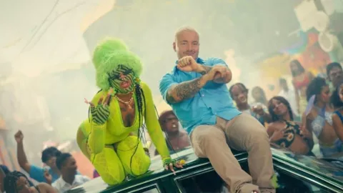 J Balvin y Tokischa reacciona a críticas por su canción ‘Perra’